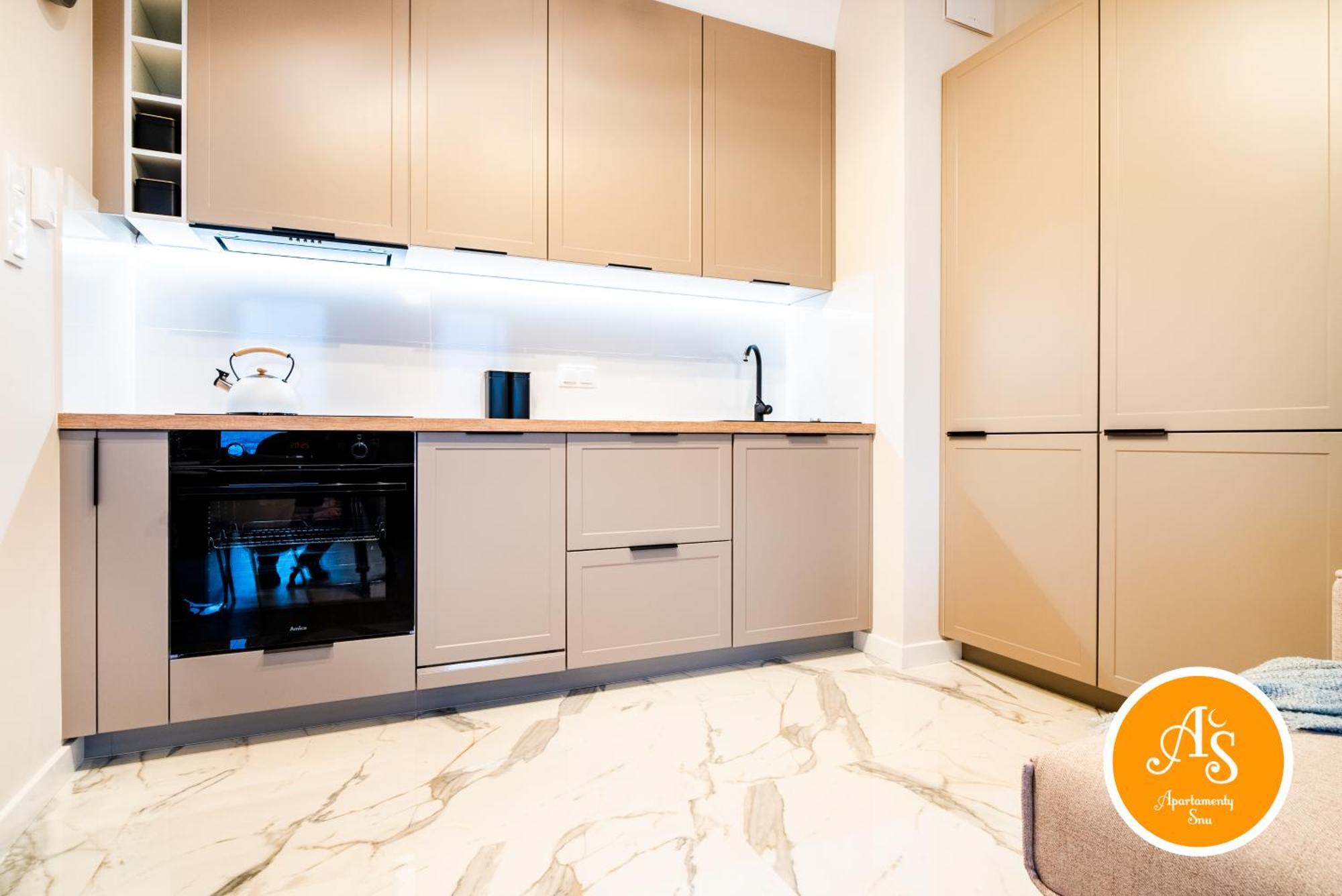 Lägenhet Apartamentysnu, Wola Tower Z Parkingiem Warszawa
