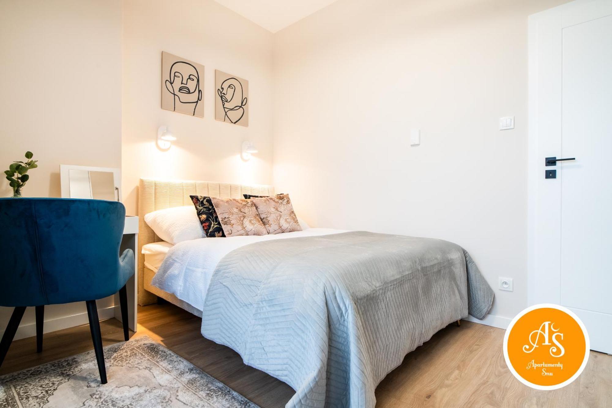 Lägenhet Apartamentysnu, Wola Tower Z Parkingiem *